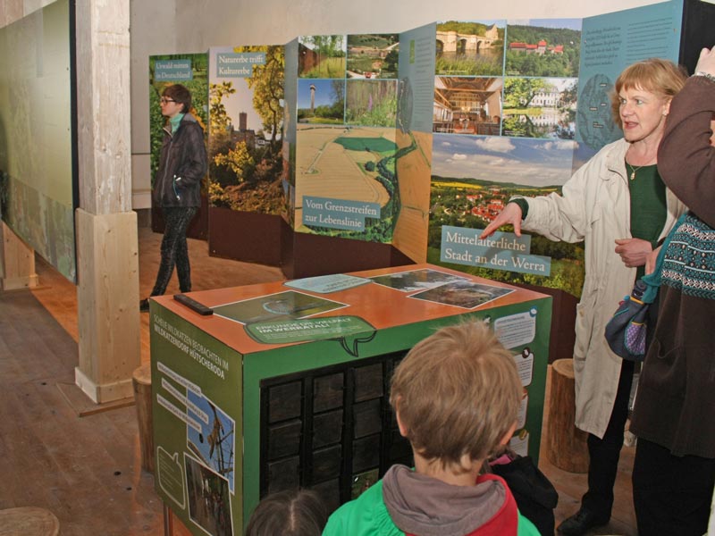 Naturpark-Ausstellung in der Gottesackerkirche Creuzburg