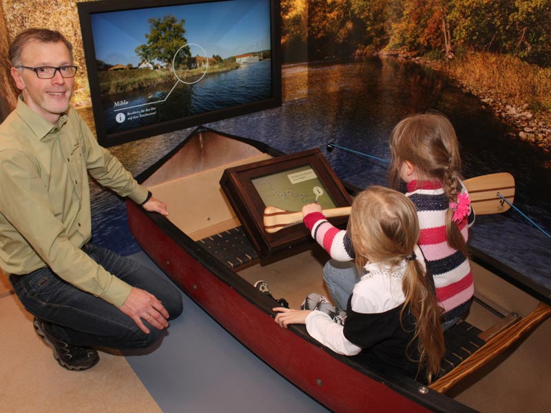 Virtuelle Paddeltour auf der Werra in der Naturpark-Information Treffurt
